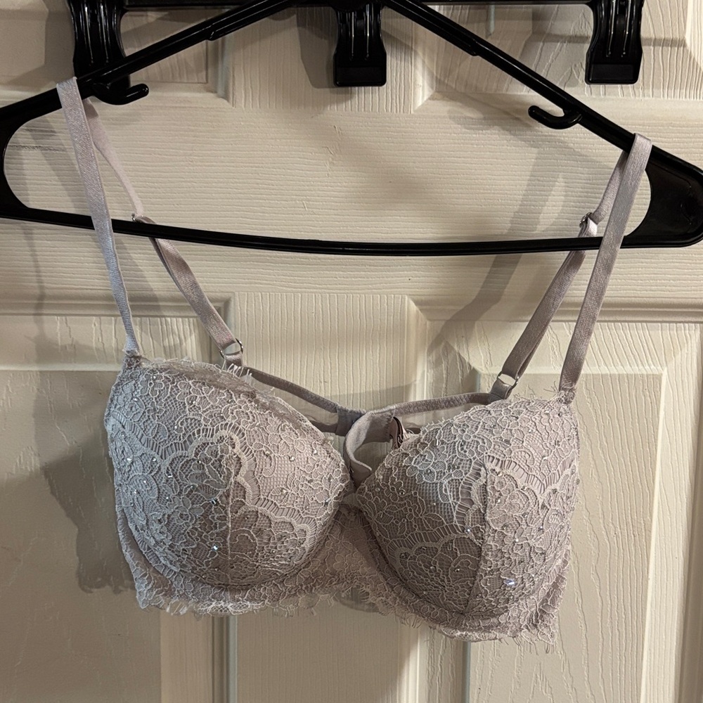 Victoria's Secret Lace Bra - Light Gray